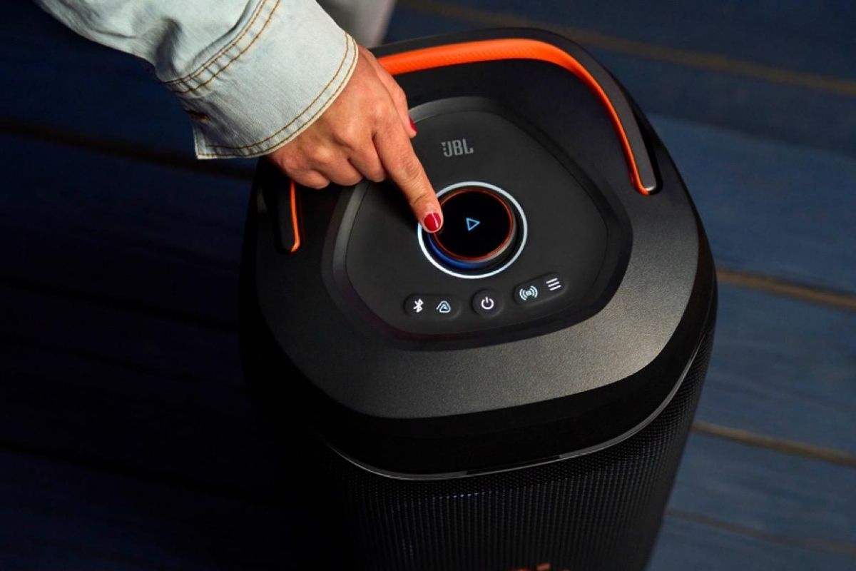 Loa Bluetooth hát karaoke đáng mua 2026 - Loa JBL Partybox Club 130