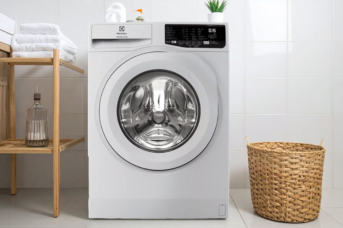 Review máy giặt Electrolux cửa ngang 10kg 2023 (EWF1025DQWB)