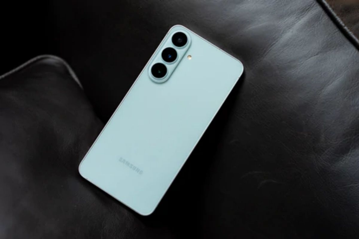 Samsung Galaxy S26 FE có mấy màu - Xanh Pistachio
