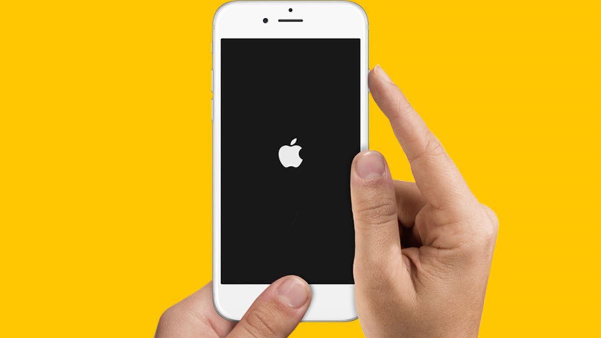 Bước 3: Nhấn giữ nút Home cho đến khi iTunes hiển thị