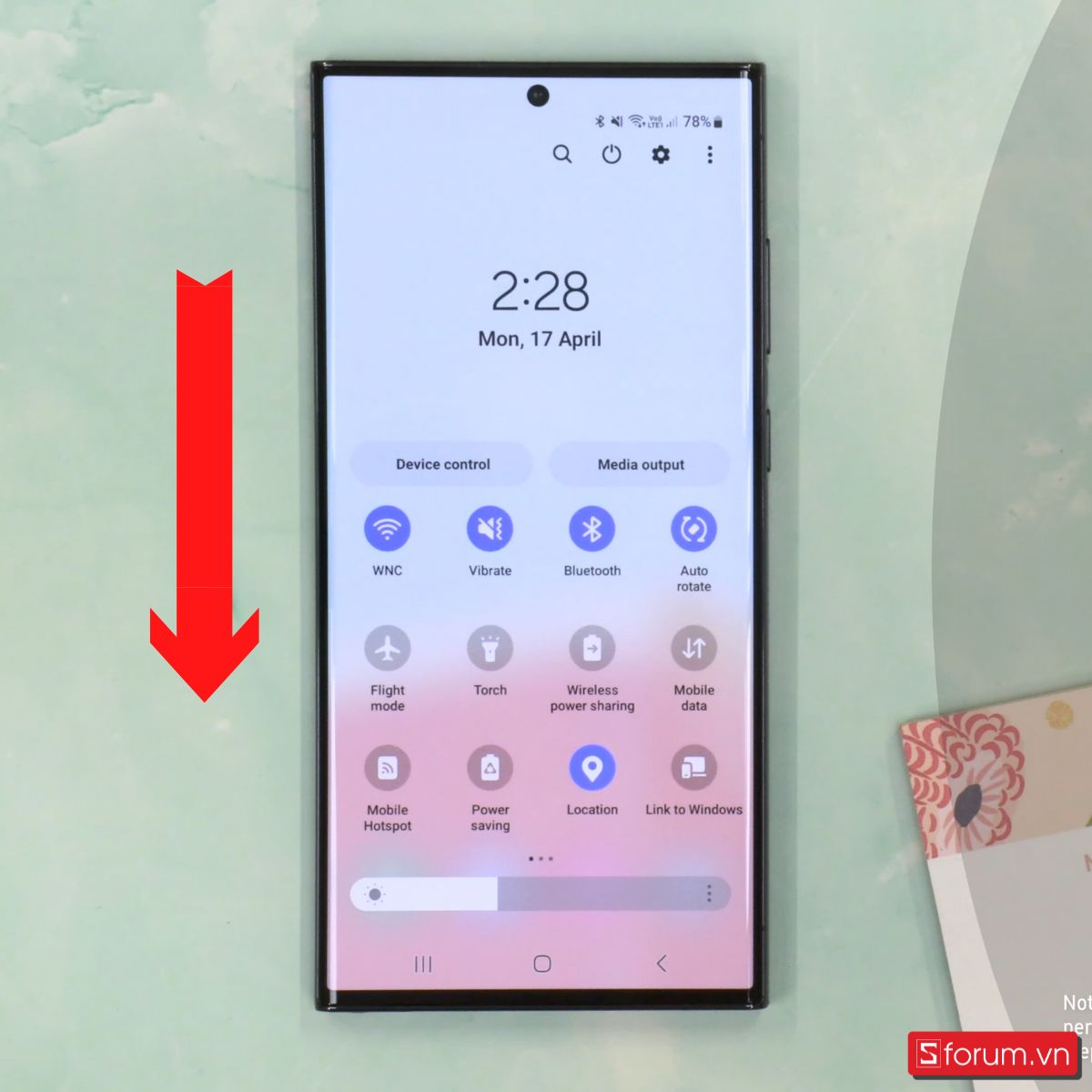 Mở trung tâm điều khiển của Samsung
