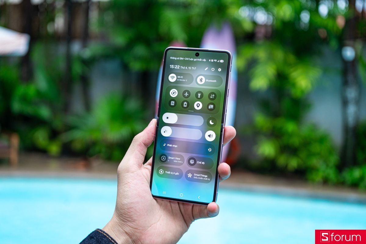 Galaxy Z Flip 8 pin bao nhiêu mAh?