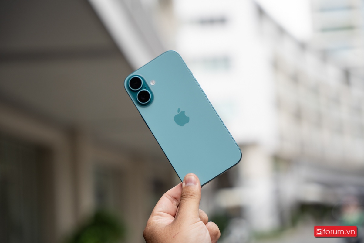 Đánh giá chi tiết từng màu sắc trên iPhone 16 Plus màu mòng két