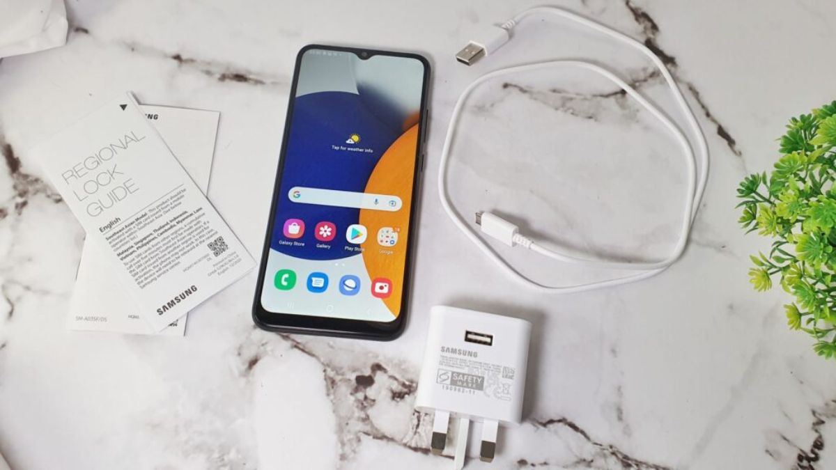 Samsung 2 mắt - Samsung Galaxy A03 thiết kế hiện đại, chụp ảnh tốt