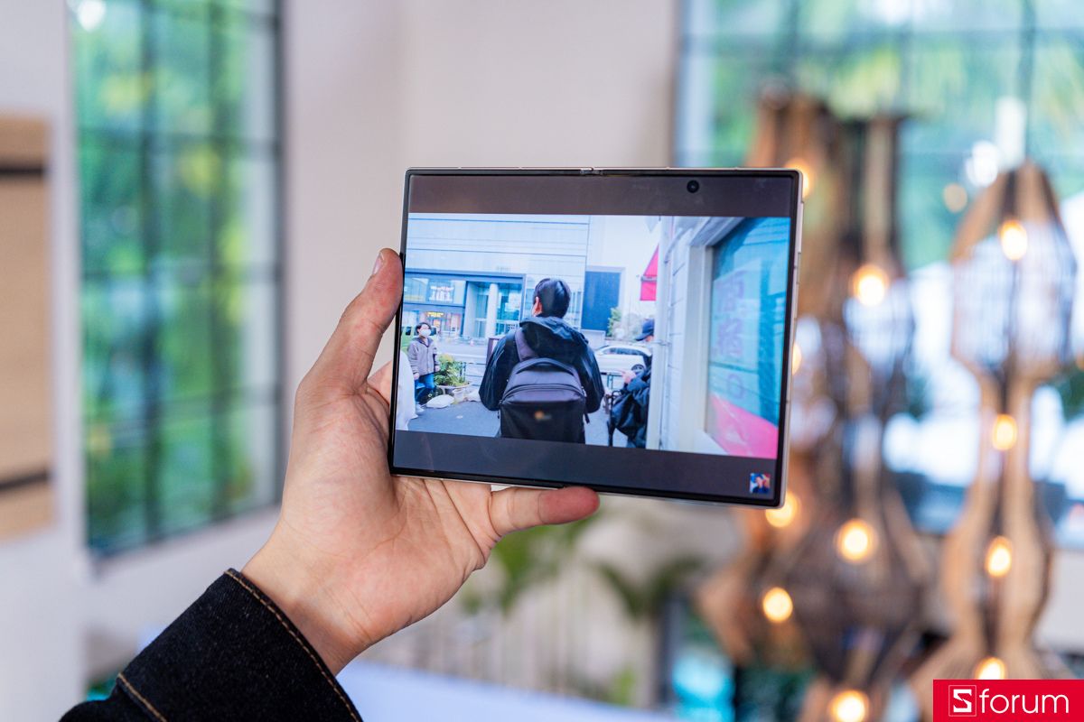 Lưu ý quan trọng khi chụp màn hình Galaxy Z Fold 8