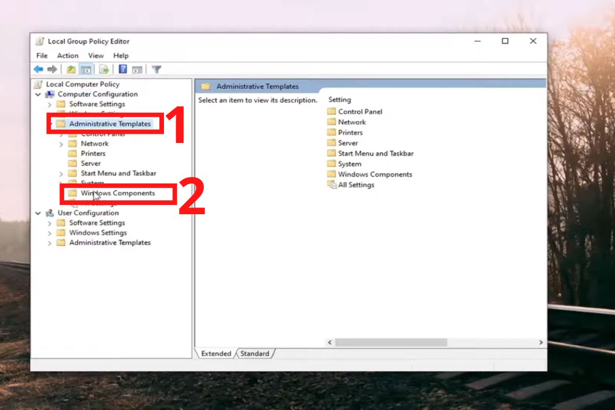 Tắt phím Fn bằng Windows Mobility Center - Tiếp tục vào Administrative Templates, chọn Windows Components