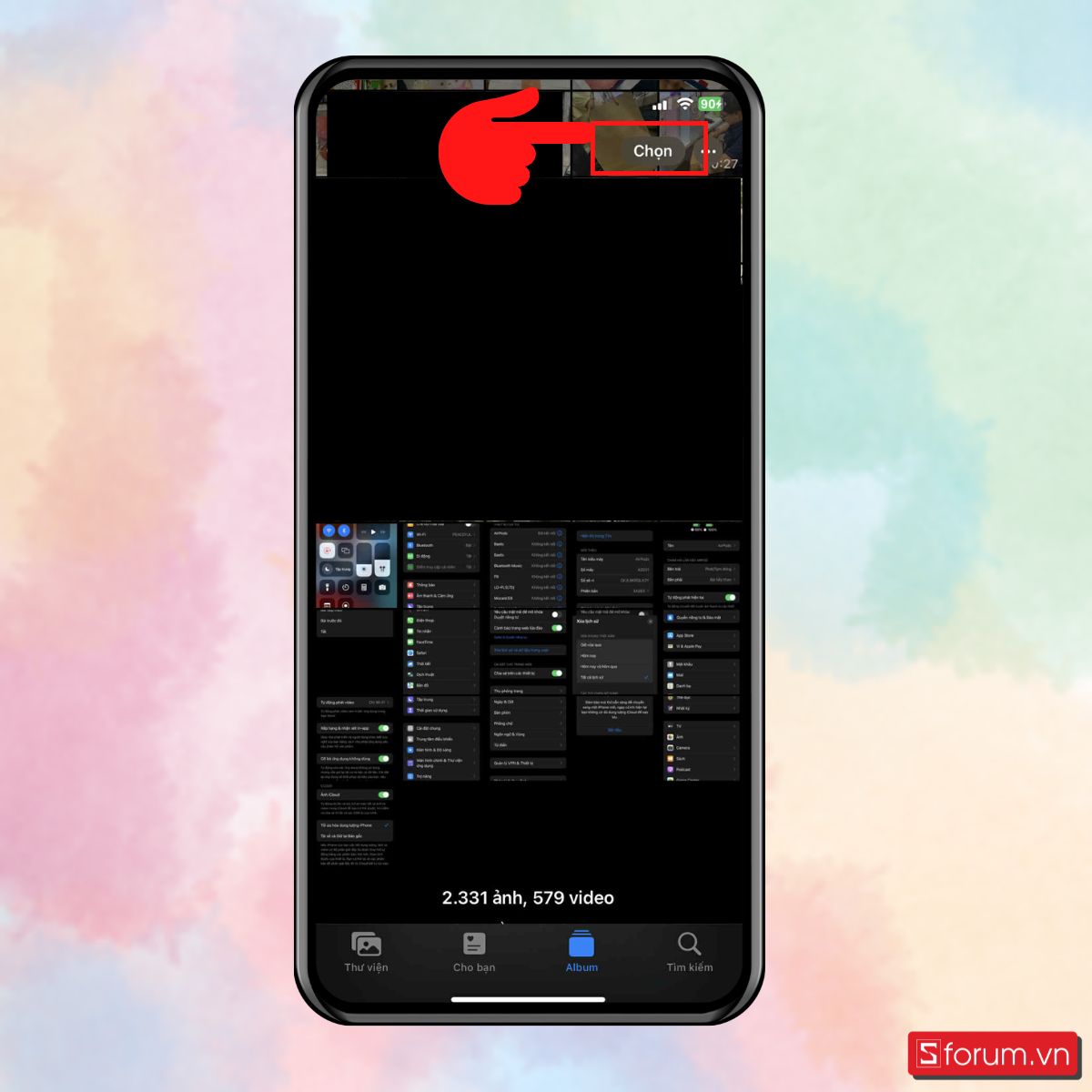  Vào album Ảnh của iPhone