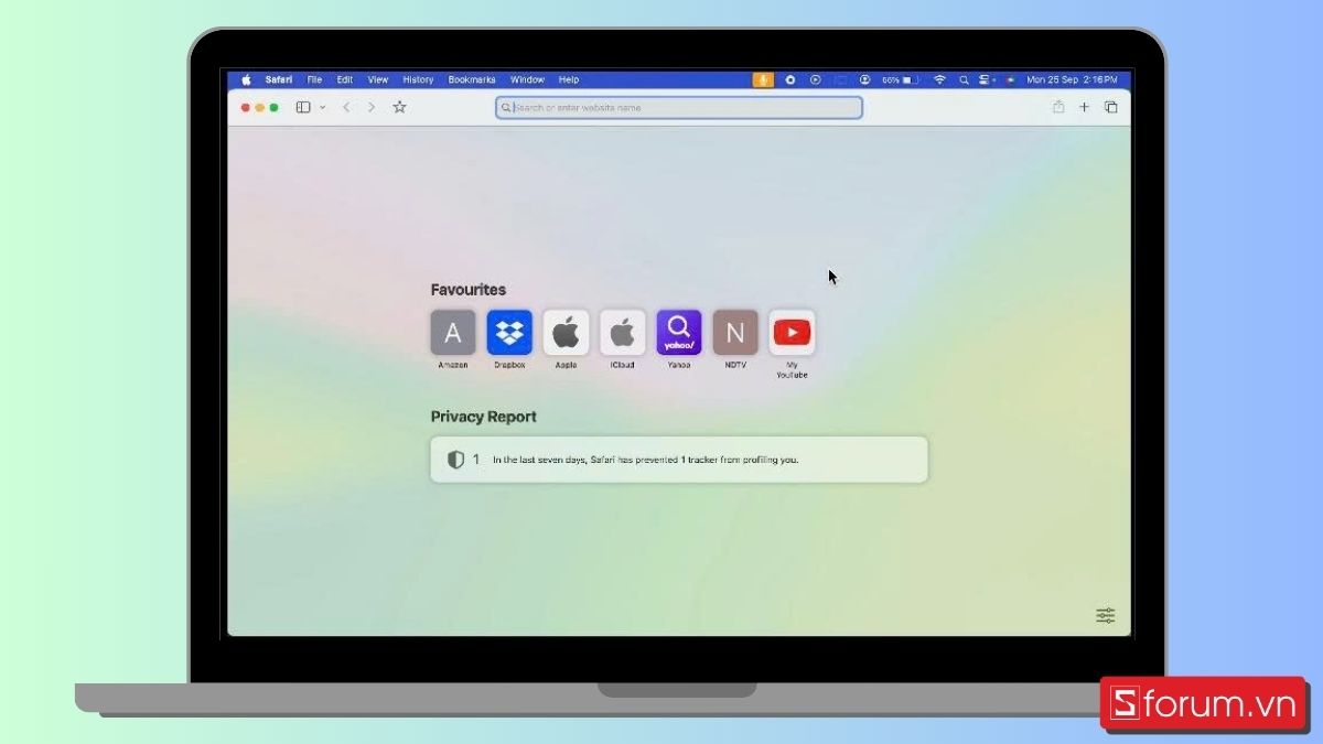 Bước 1: Mở Safari trên MacBook.