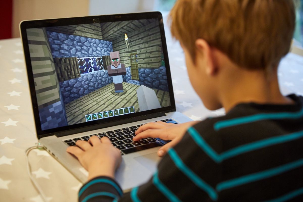 Cấu hình tối thiểu chơi Minecraft ổn định