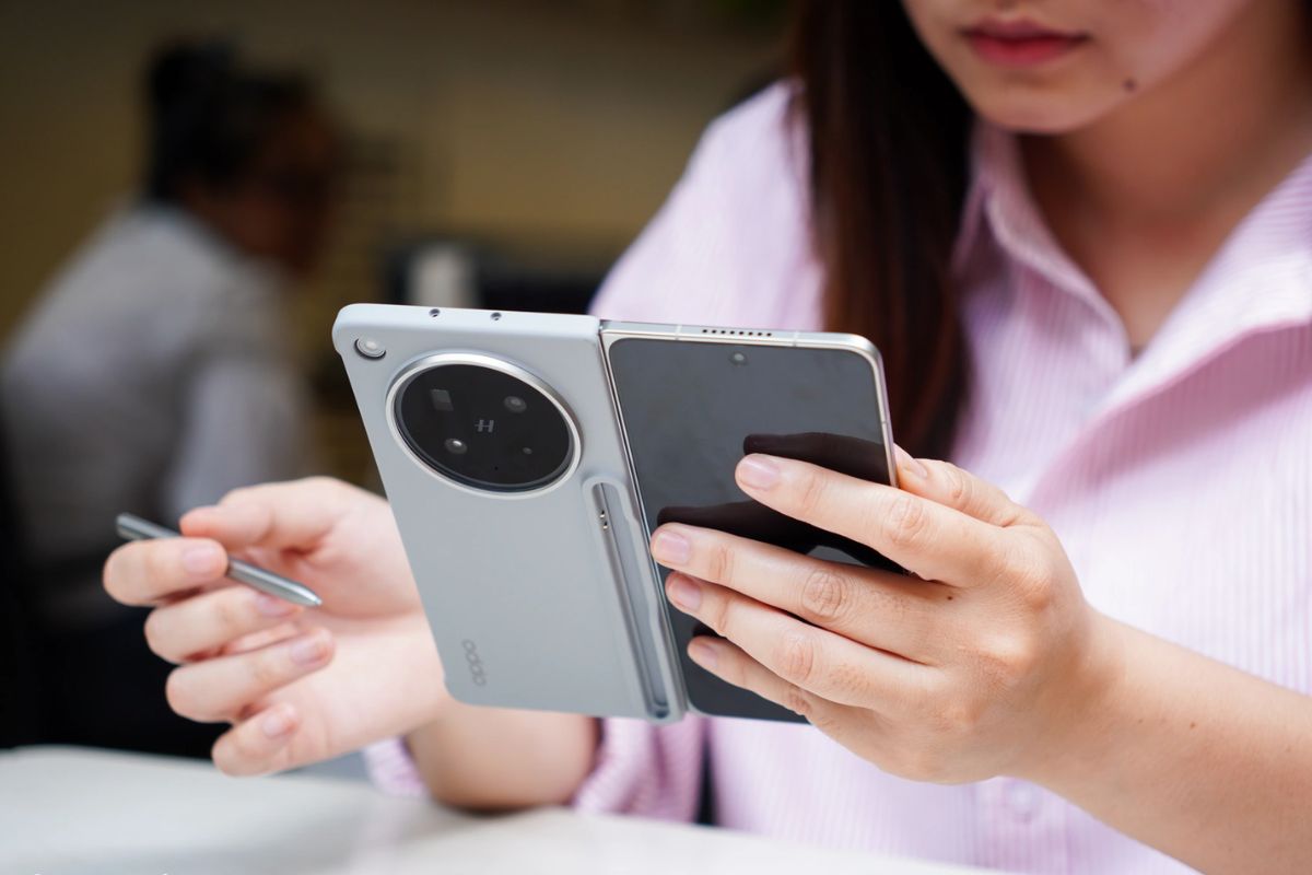 Sức mạnh của OPPO Find N6 trong học tập và làm việc