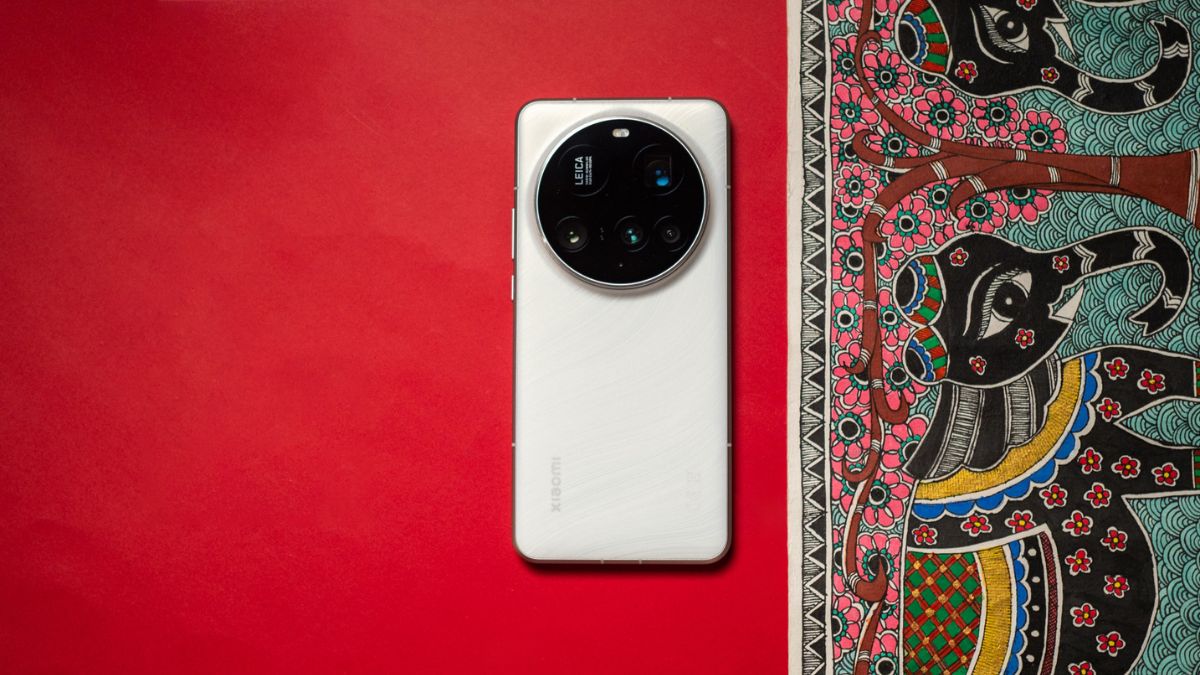 Xiaomi 17 Ultra có mấy màu? Xiaomi 17 Ultra màu trắng