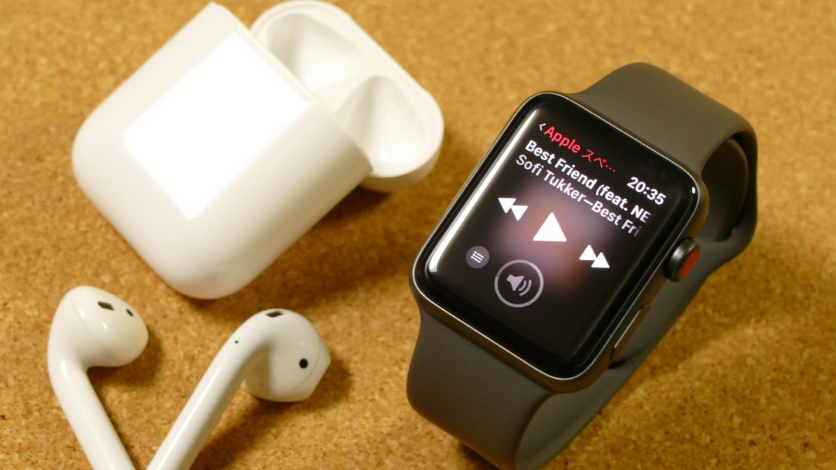 Những tiện ích khi thưởng thức nhạc và podcast với Apple Watch