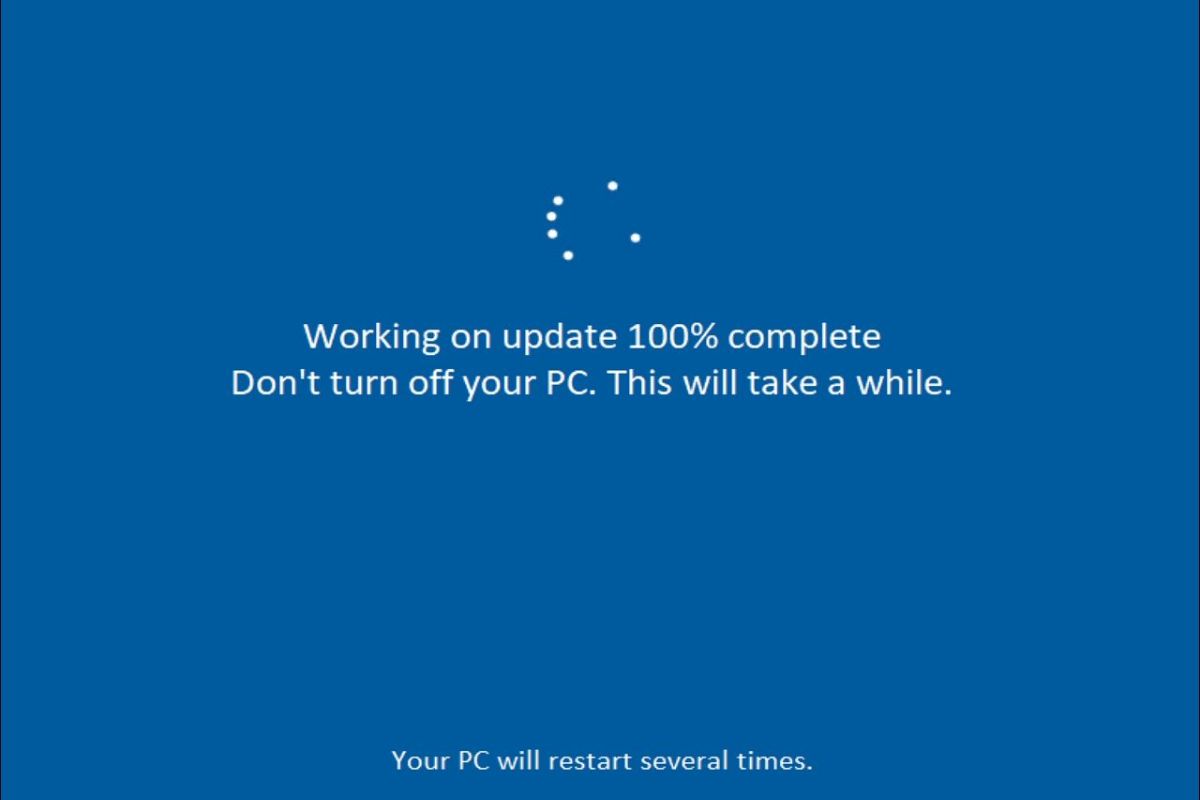Working on updates là gì? Sửa lỗi máy bị treo khi update