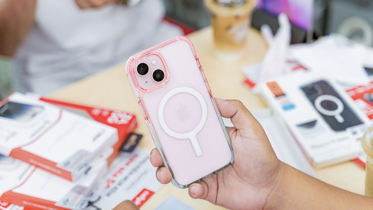 Ngoại hình của iPhone 15 màu hồng