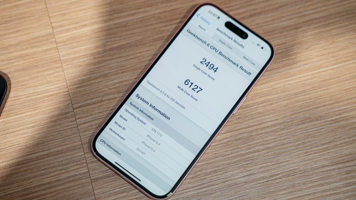 Hiệu năng của iPhone 15 nổi bật
