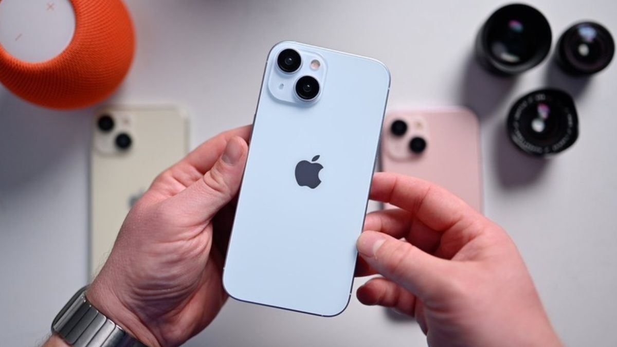 Thiết kế iPhone 15 màu xanh