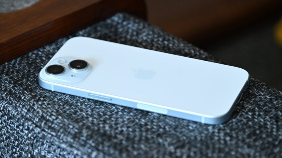 iPhone 15 màu xanh dịu mắt