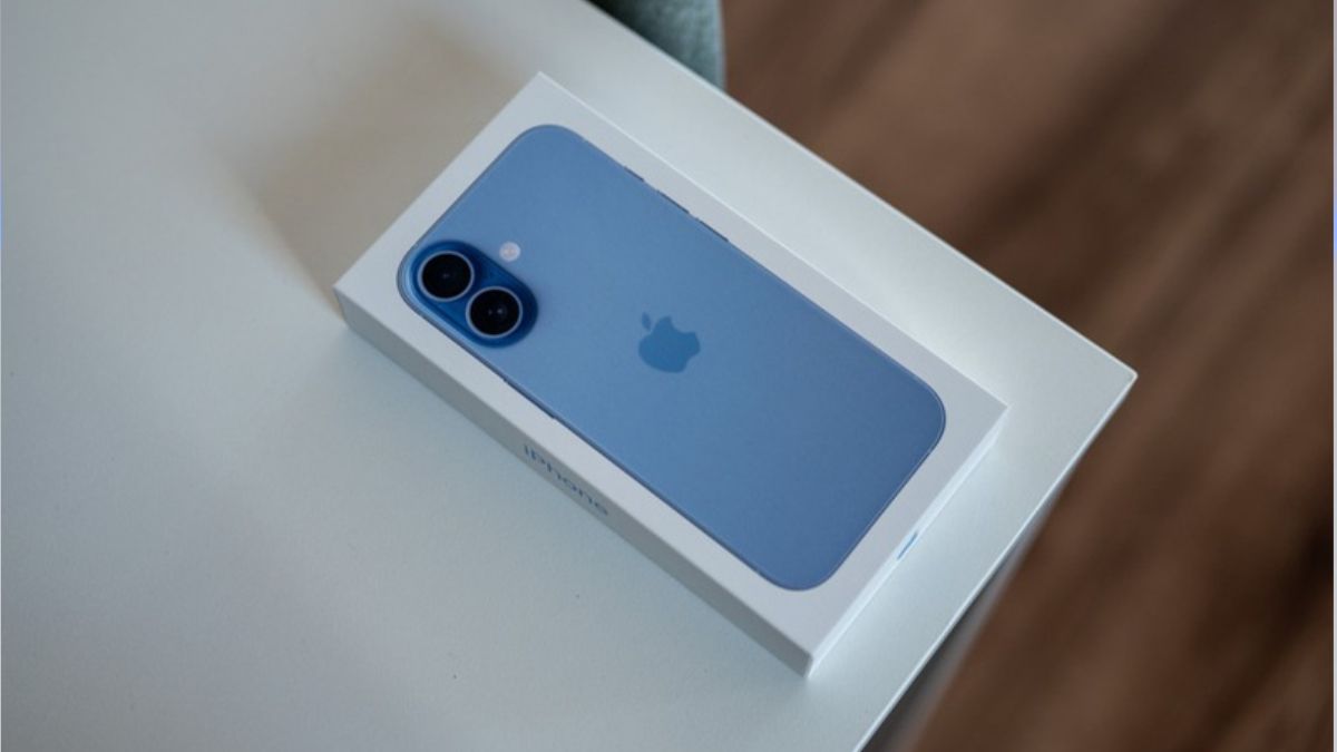 iPhone 17 màu xanh dương trendy