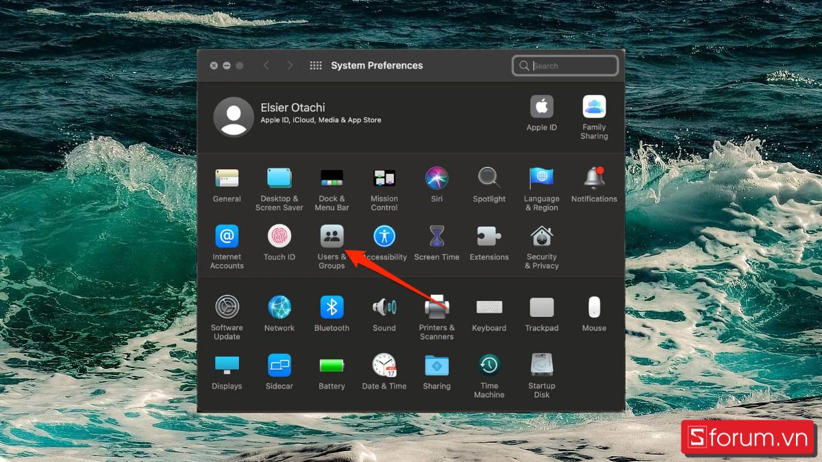 bật bàn phím ảo Macbook bằng users & groups bước 2