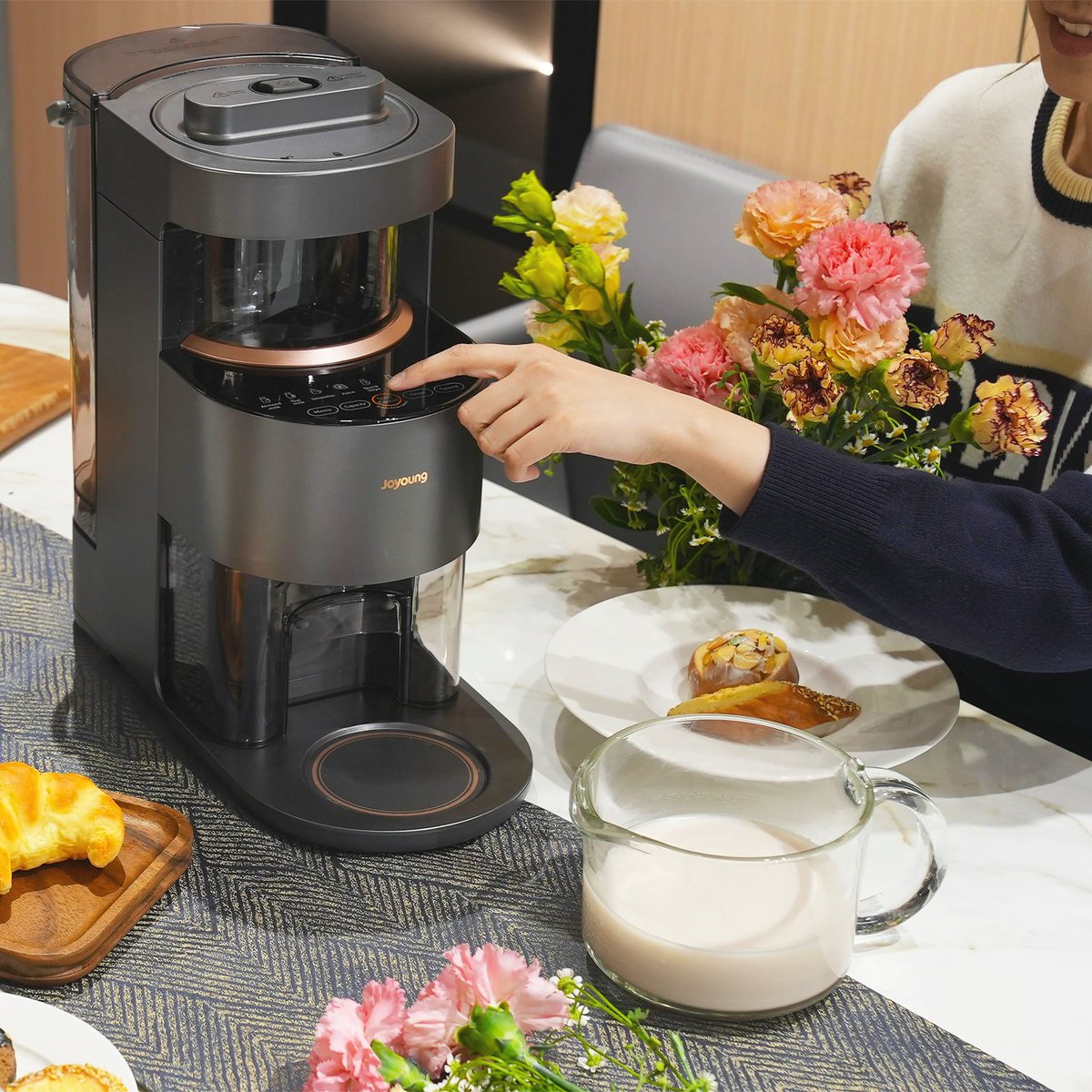 cách sử dụng máy làm sữa hạt Joyoung 1