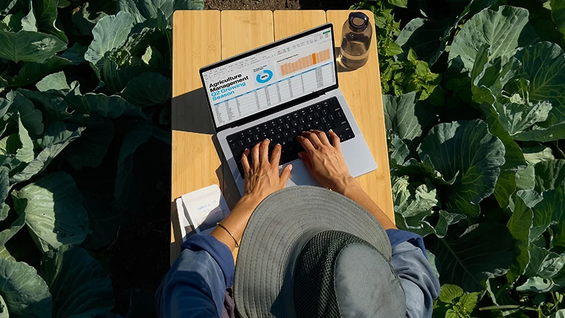 Laptop cho sinh viên kiến trúc MacBook Pro 14 M4 Max 14CPU 32GPU 36GB 1TB