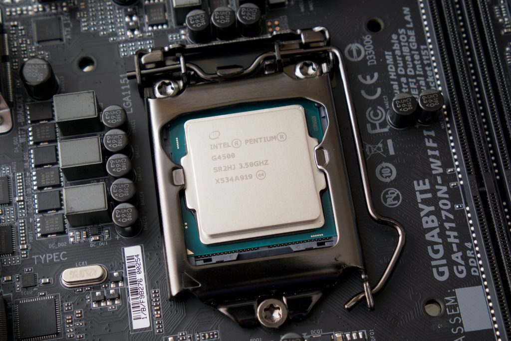 xung nhịp cpu 4