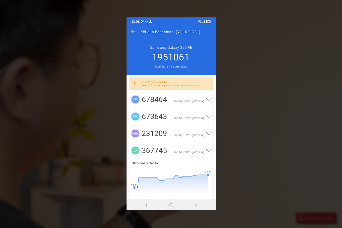 So sánh Xiaomi POCO F8 Pro vs Samsung Galaxy S25 FE về hiệu năng