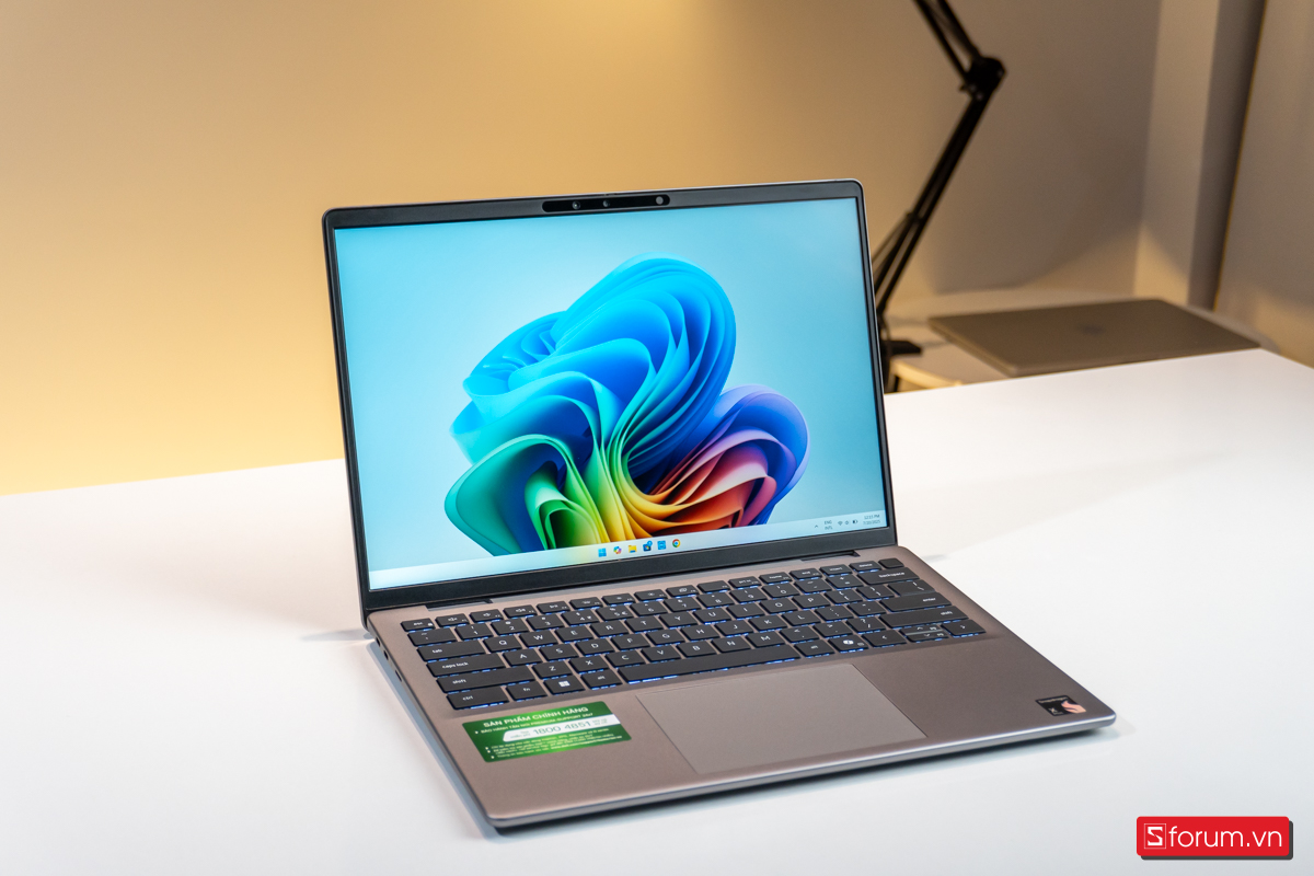Trên tay Dell Inspiron 5441
