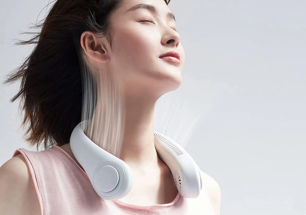 Những mẫu quạt mini cầm tay đáng mua