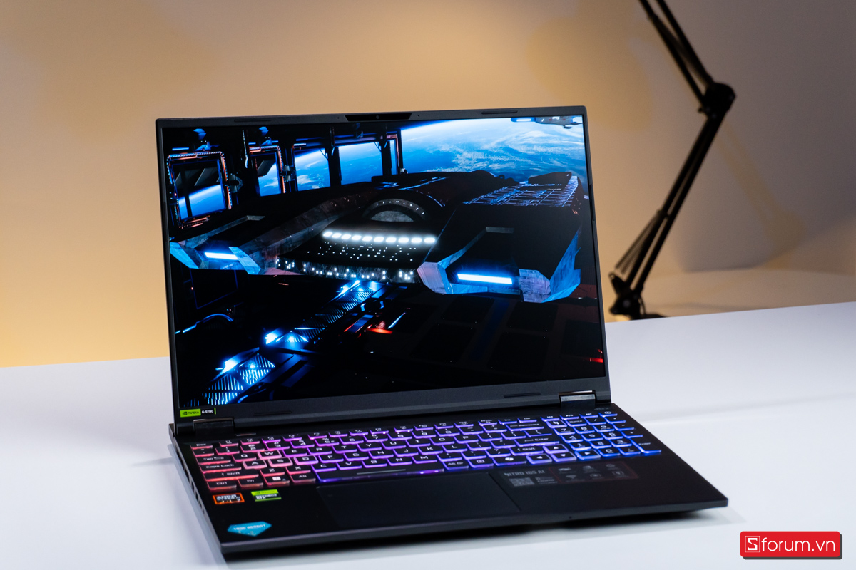 Trên tay Acer Nitro 16S AI ProPanel