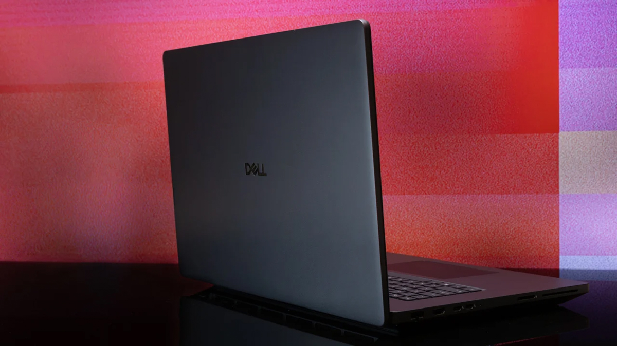 Đánh giá Dell Pro Max 18 Plus 2026