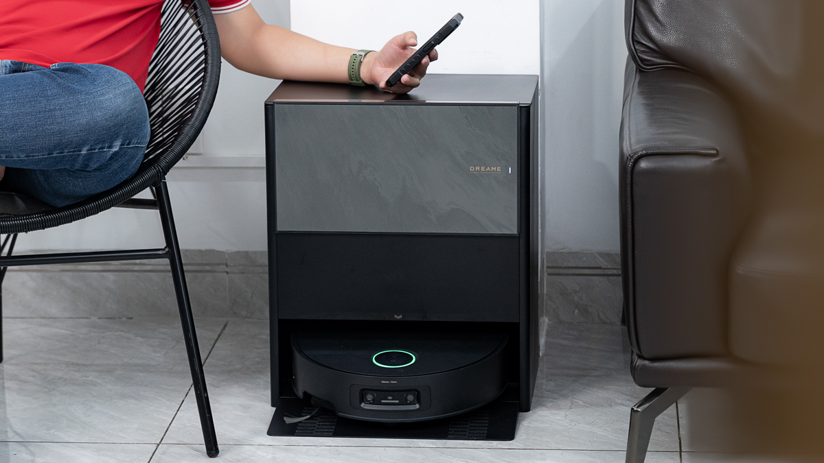Trên tay Dreame Aqua 10 Pro Track: Robot hút bụi lau nhà tự giặt giẻ nước nóng, vượt chướng ngại 6cm, giá 29.6 triệu