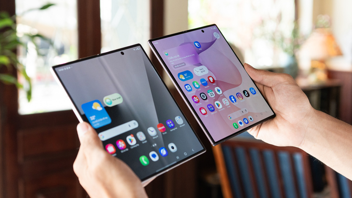 Đặt Galaxy Z Fold8 Ultra cạnh Z Fold7: "Nếp gấp tàng hình" thực sự là như thế nào? Còn gì khác biệt nữa không?