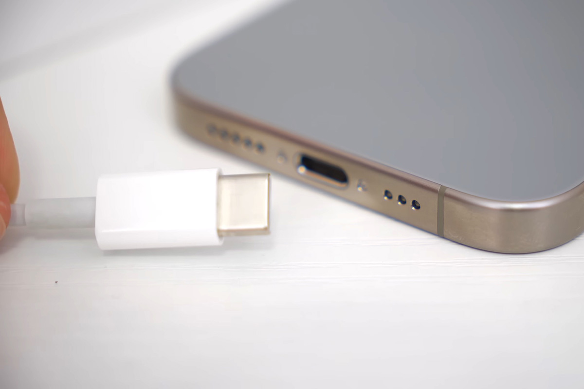 iPhone cũ đáng mua - iPhone 15 Pro