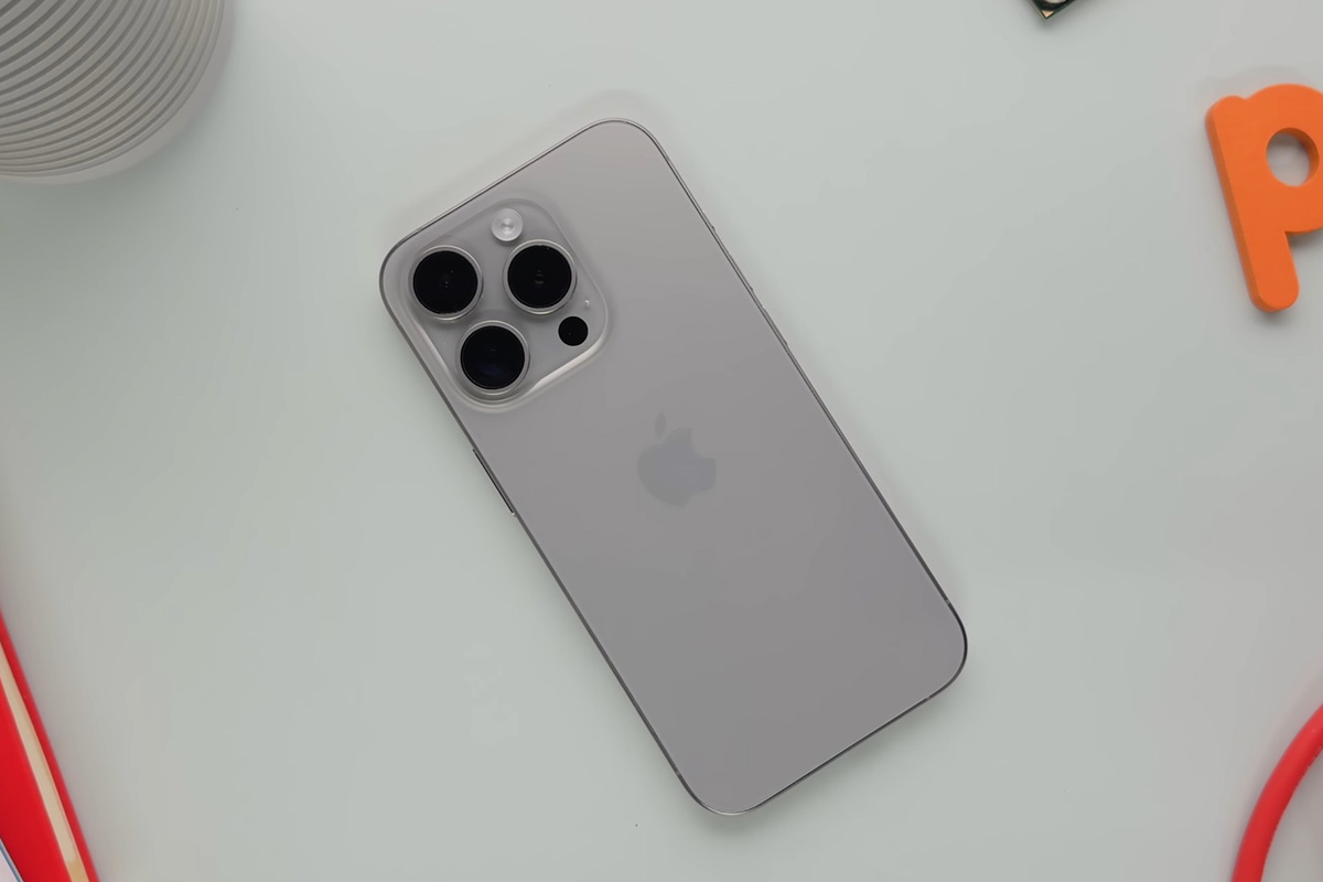 iPhone cũ đáng mua - iPhone 15 Pro