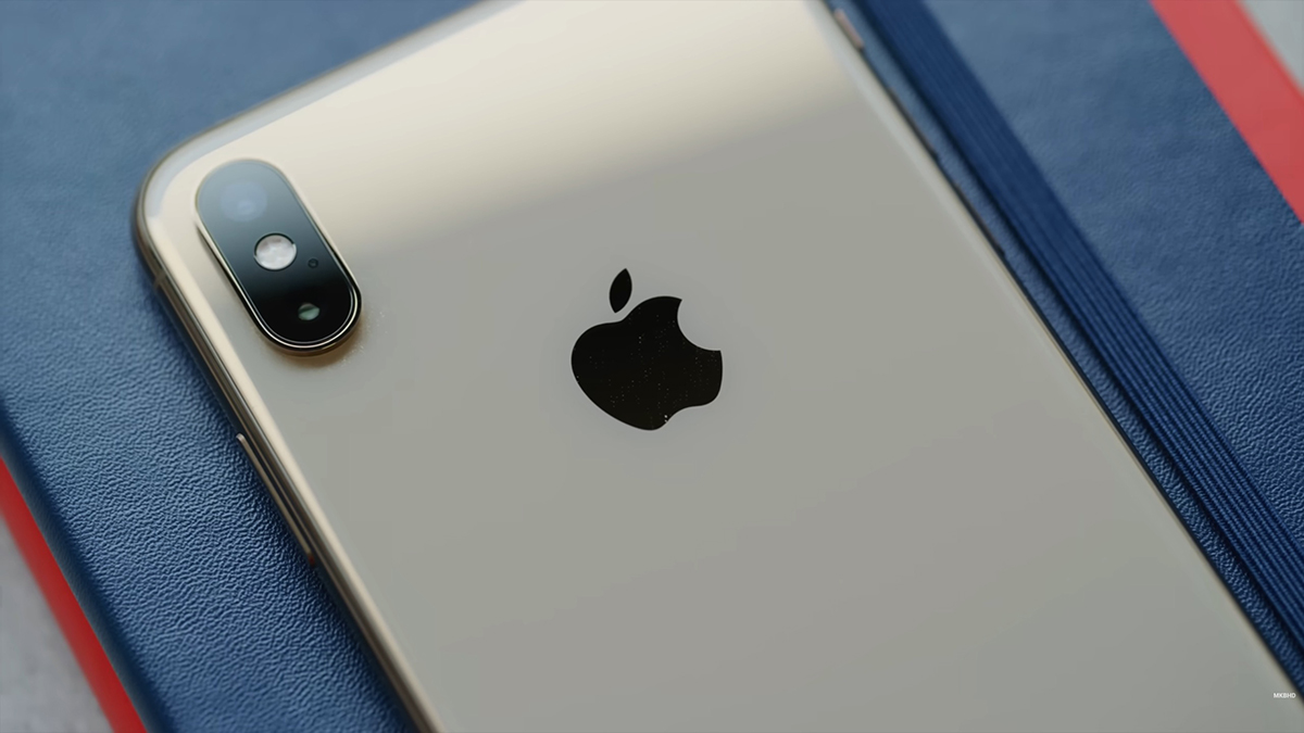 Có nên mua iPhone Xs không