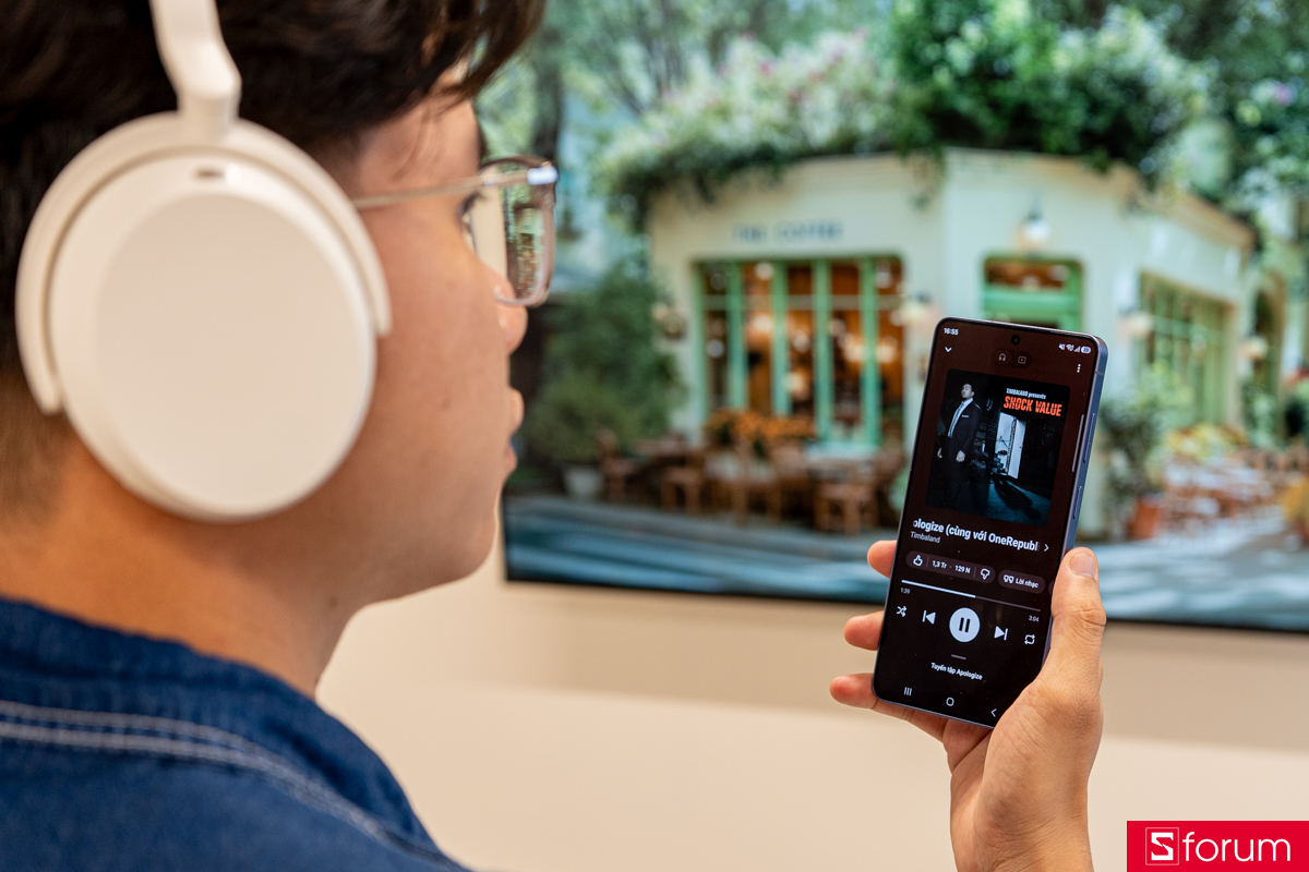 Trên tay Sennheiser MOMENTUM 5 về chống ồn