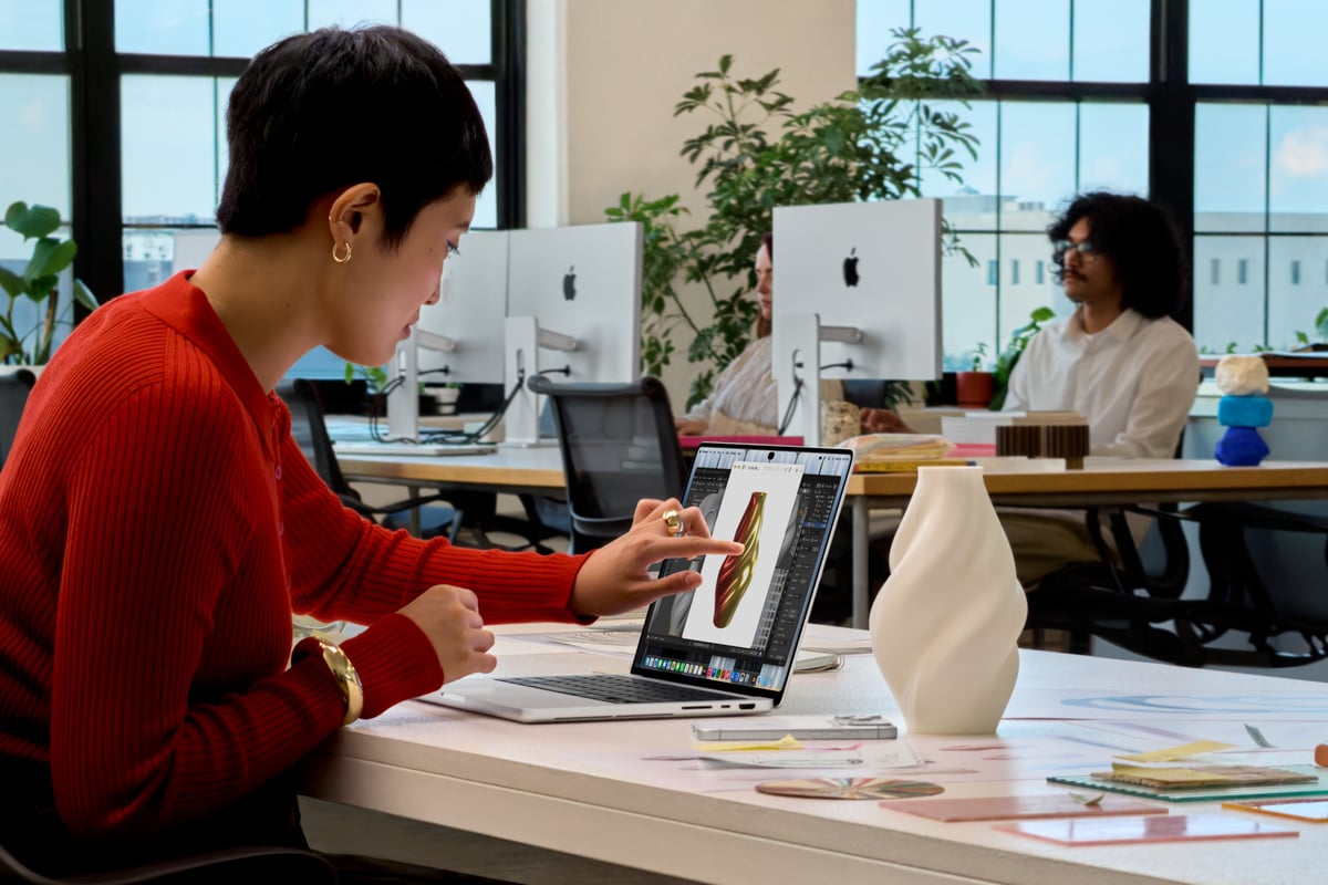 MacBook Pro PROLED XDR có gì mới về hiệu năng