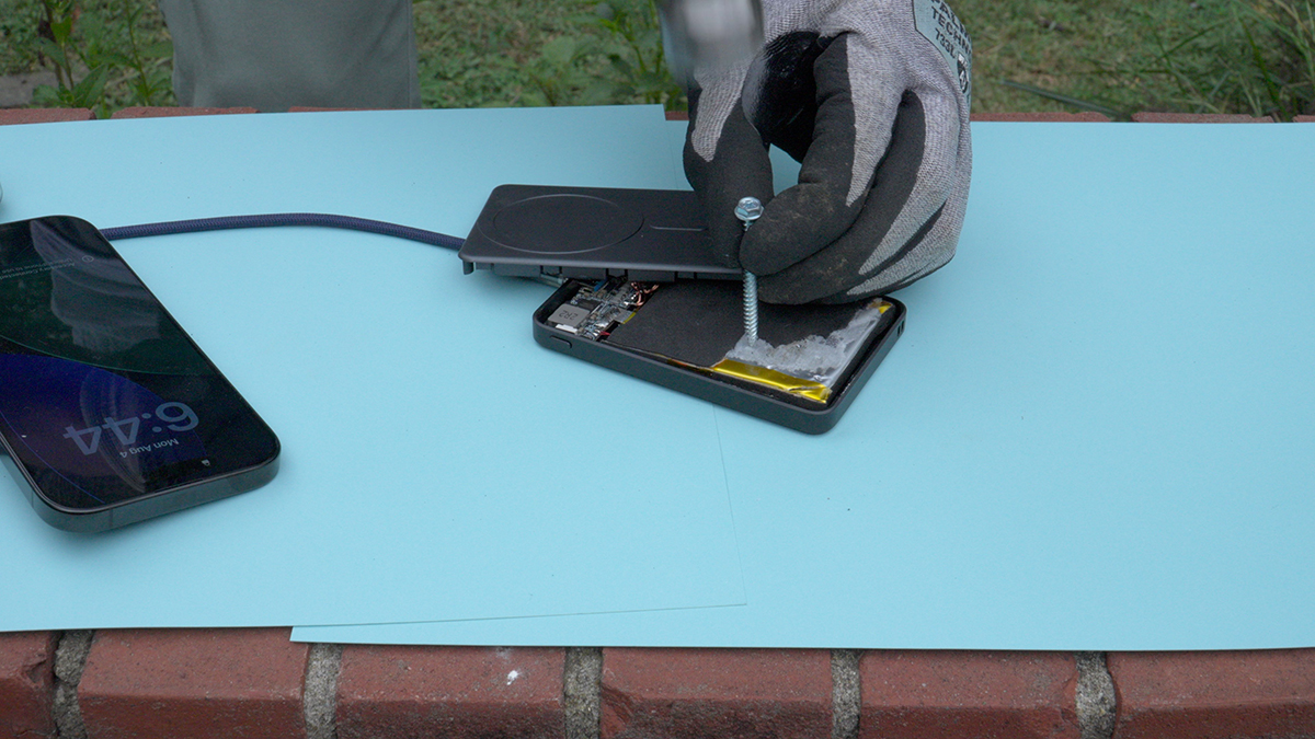 Tìm hiểu về pin dự phòng thể rắn