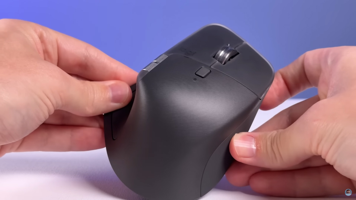 So sánh Logitech MX Master 4 vs MX Master 3S về thiết kế