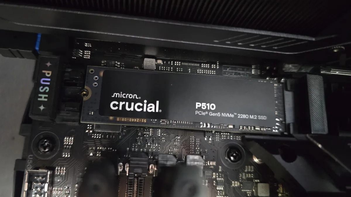 Crucial P510