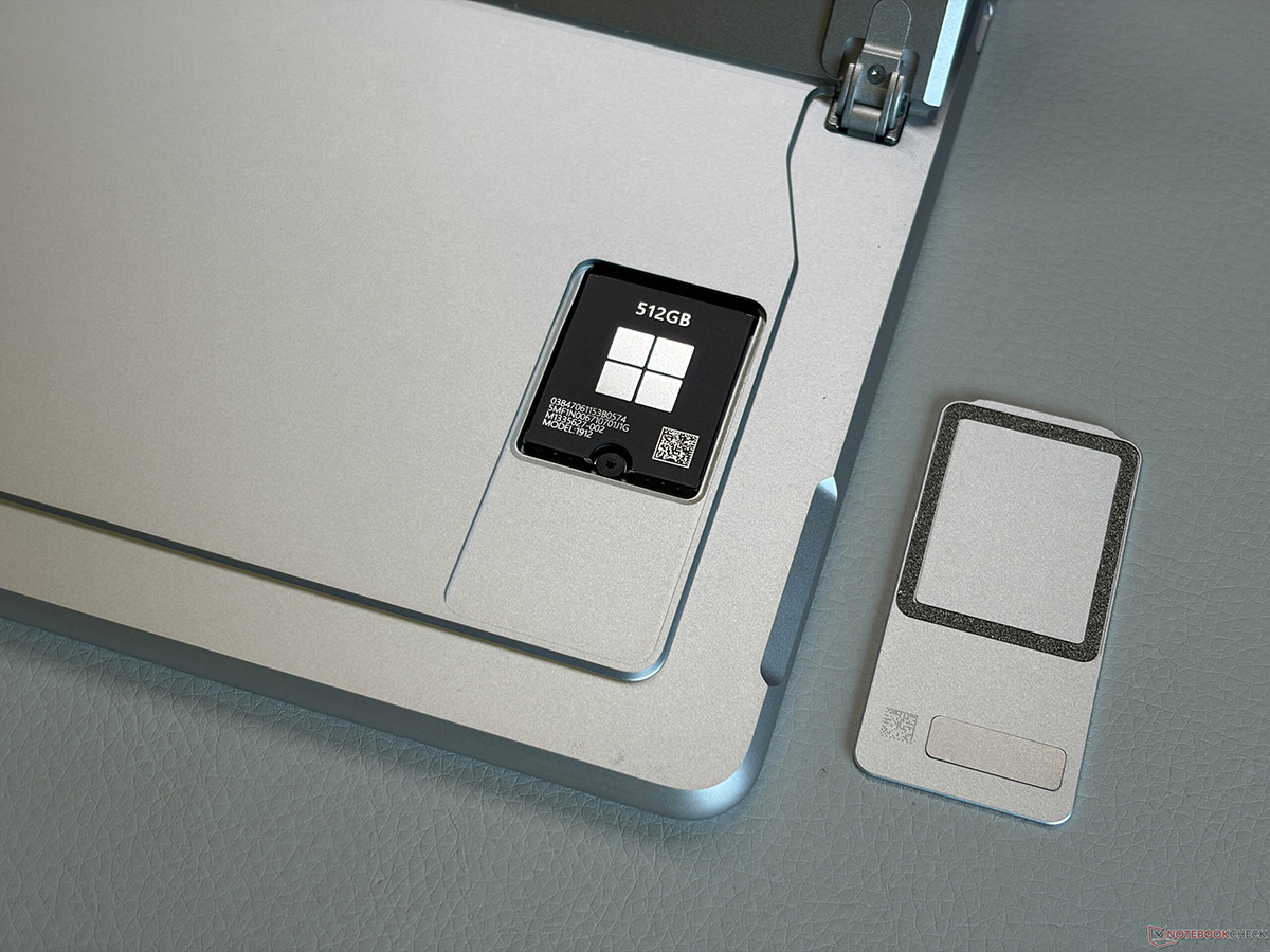 Đánh giá Surface Pro OLED 2026 về thiết kế