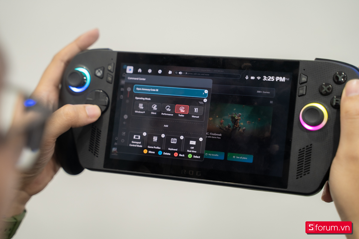 Trên tay máy cầm tay chơi game ROG Xbox Ally X