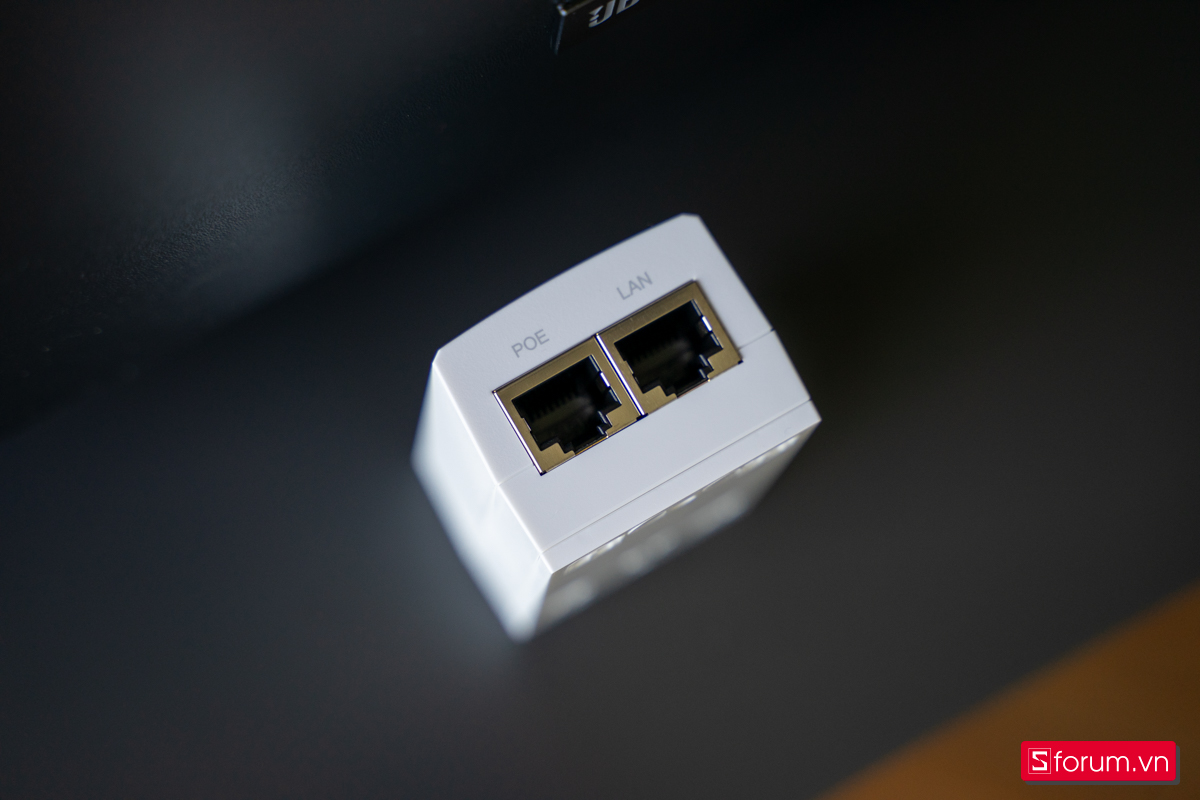 Trên tay TP-Link TL-MR100 Outdoor