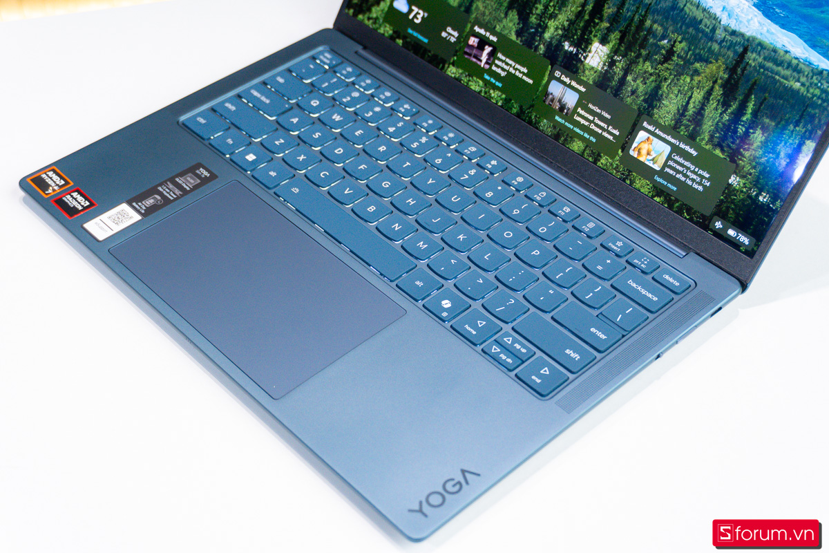 Trên tay Lenovo Yoga Slim 7 14AGP11 - bàn phím
