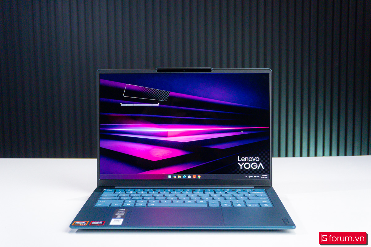 Trên tay Lenovo Yoga Slim 7 14AGP11 - màn hình