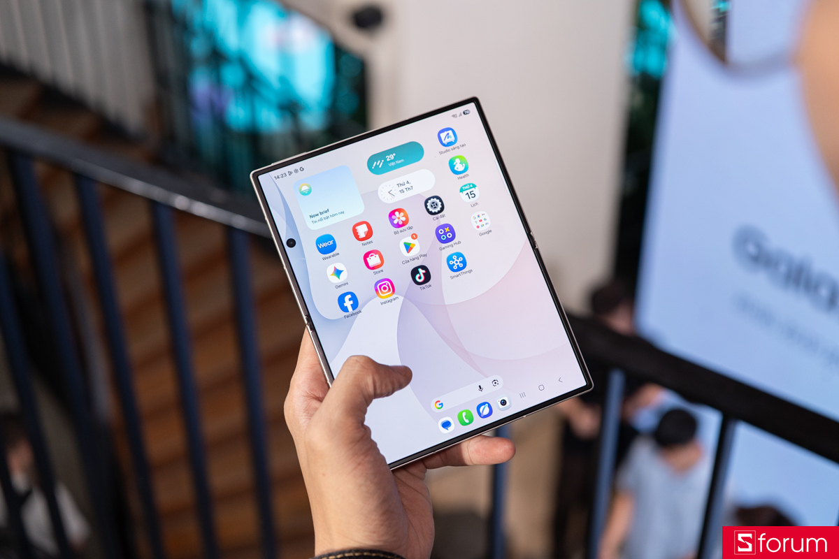 Tính năng Samsung Galaxy Z Fold8 - tỉ lệ màn hình mới