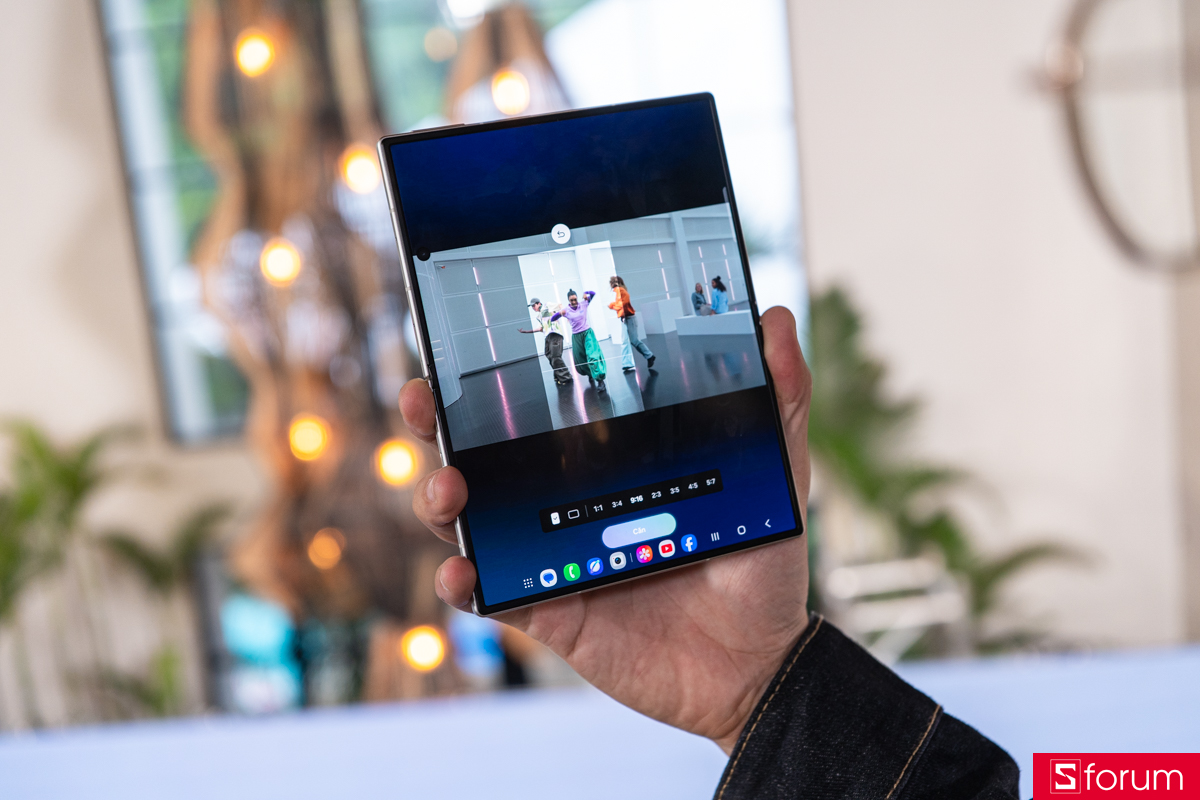 Tính năng Samsung Galaxy Z Fold8 - tính năng AI