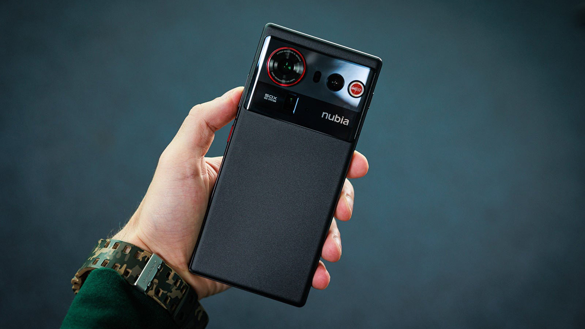 nubia Z80 Ultra có gì mới về pin