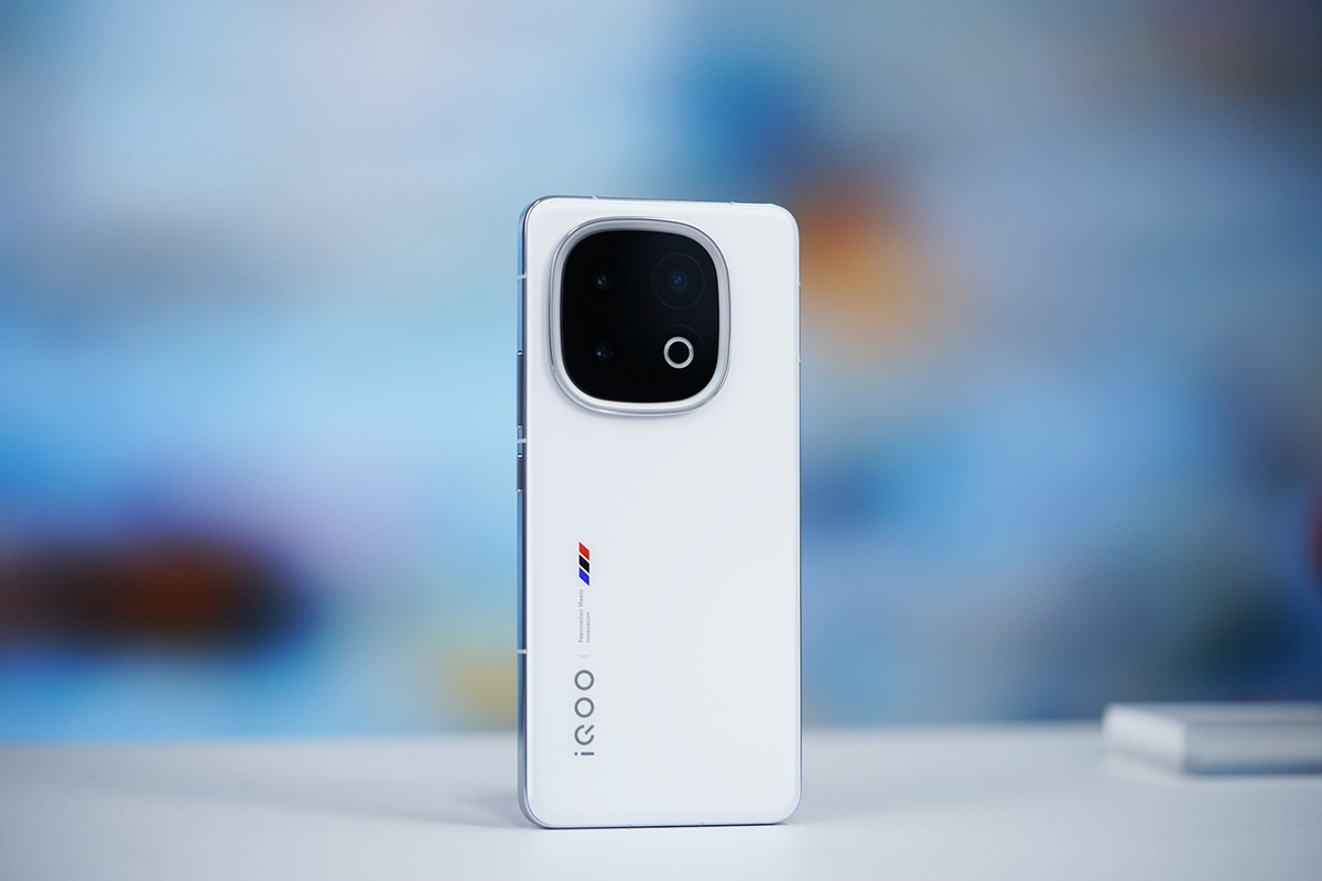 Smartphone 2026 cần bao nhiêu RAM là đủ dùng ở phân khúc tầm trung